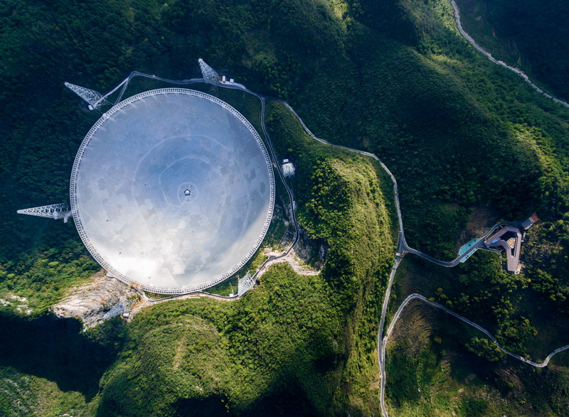 2015年鲁阳电力铁塔角钢投入国家天文台FAST项目工程使用